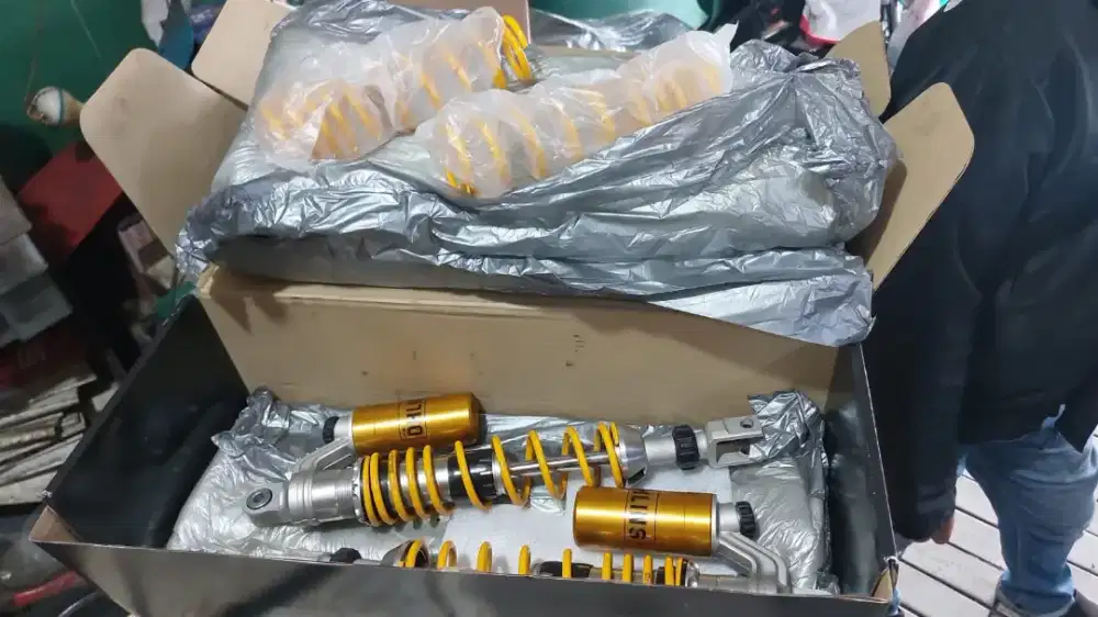 Shock breaker Ohlins Forza 250/350cc masih Gress km 1700