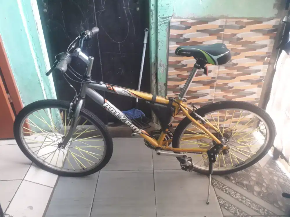 Sepeda POLYGON ukuran 26/27 dewasa