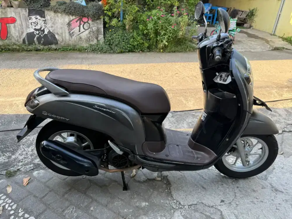 Scoopy THN 2017 plat AB Bantul