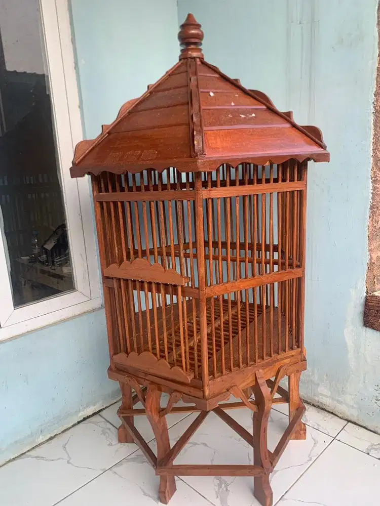 Sangkar Kayu Jati Plitur