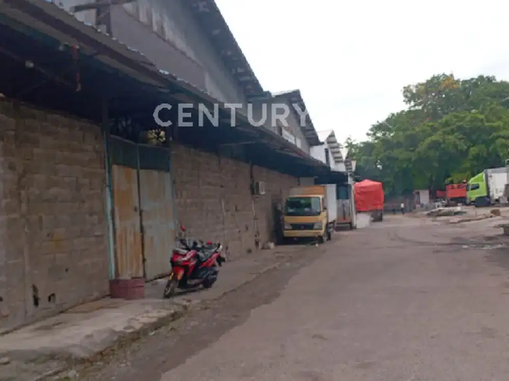 Gudang Siap Pakai Strategis Parkir Luas Di Cakung