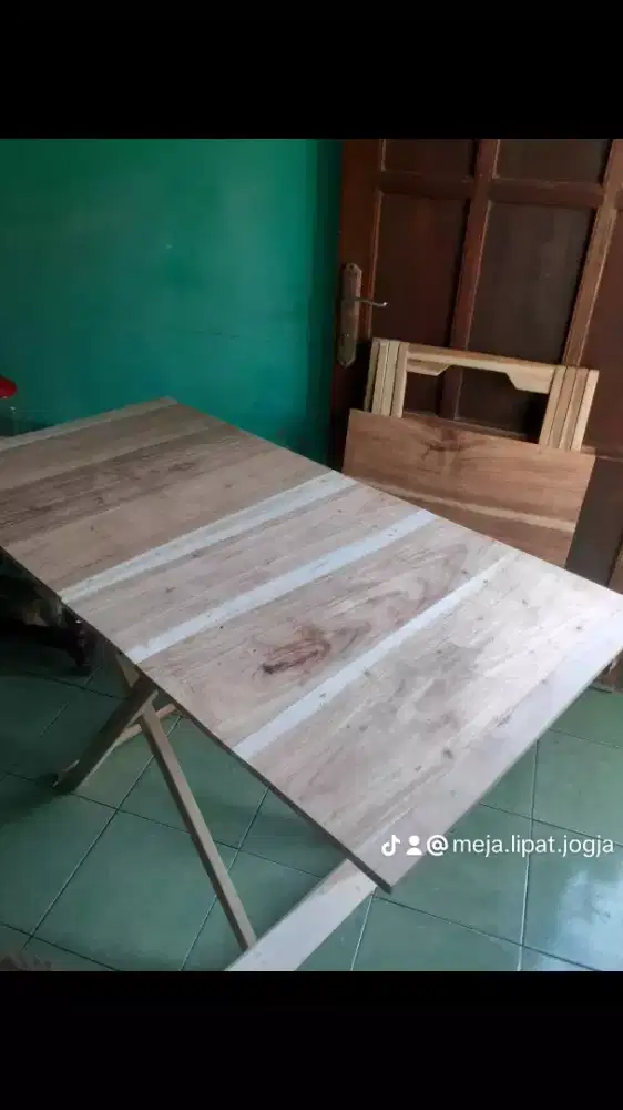 Meja lipat kayu multyi fungsi