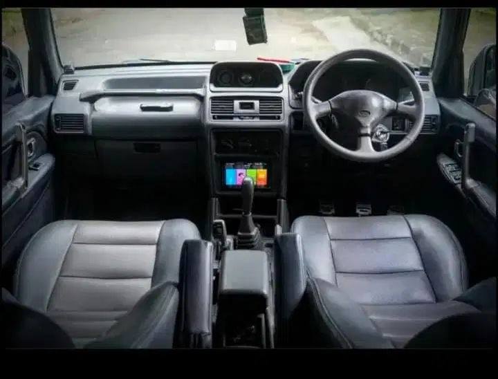 Mitsubishi Pajero 1996 Bensin