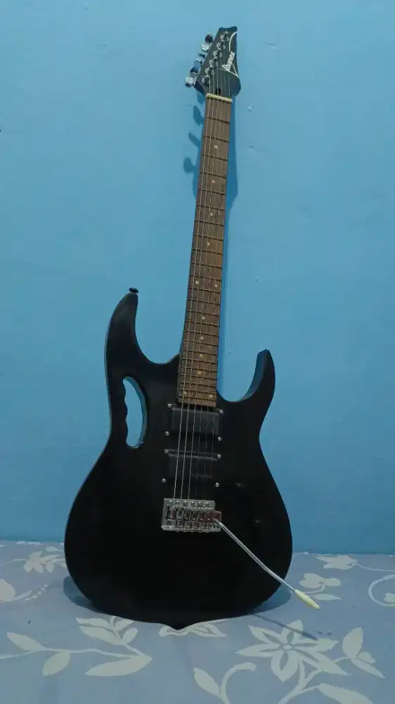Gitar Listrik Ibanez custom nego