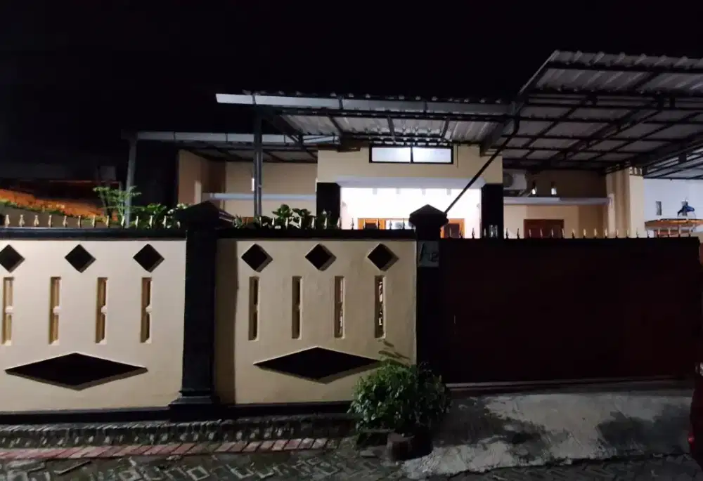 Hunian Asri di Tengah Kota Madiun bersertifikat SHM/IMB