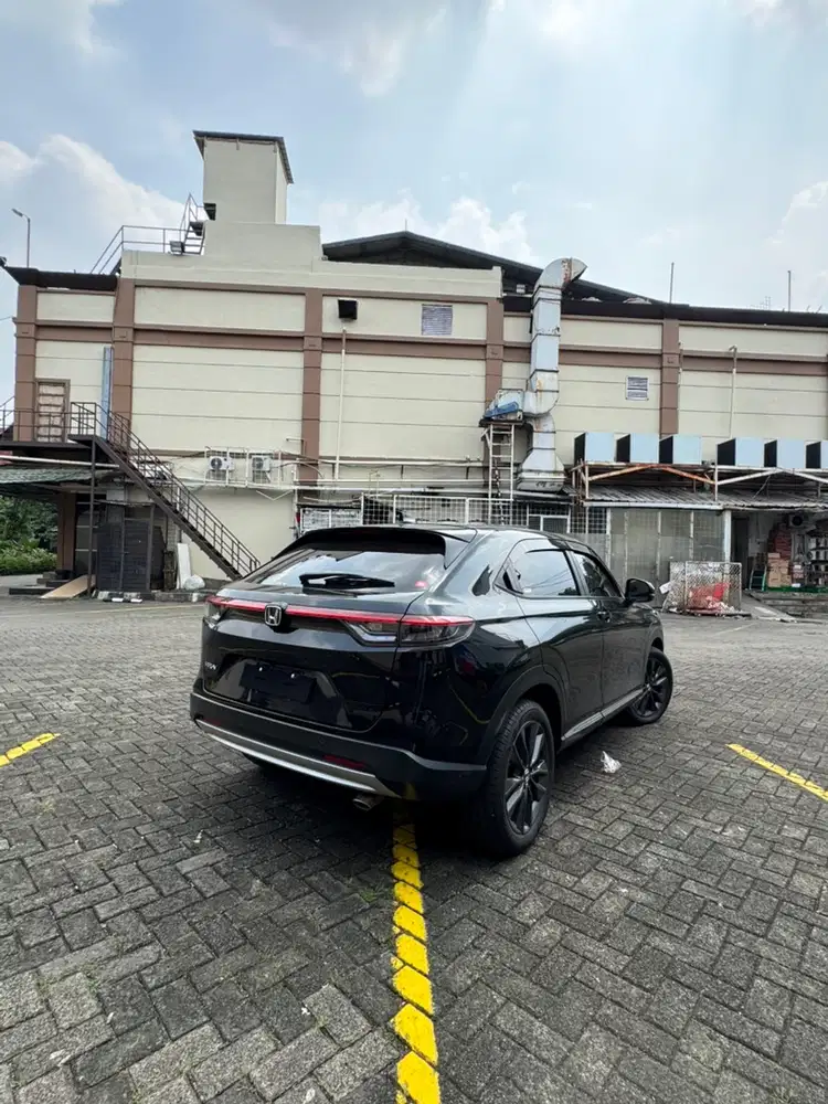 Honda HR-V 2023 Bensin