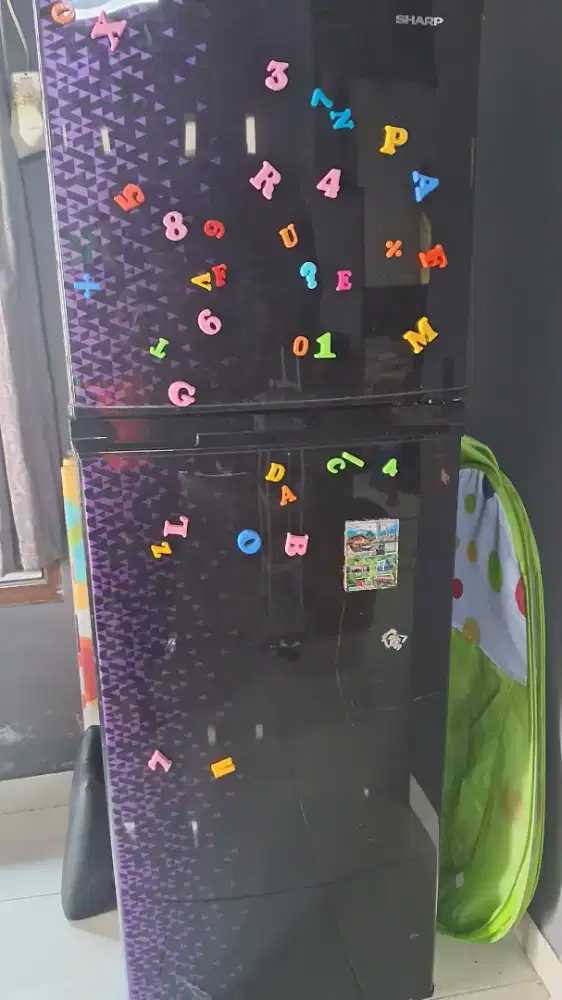 Kulkas Sharp 2 pintu