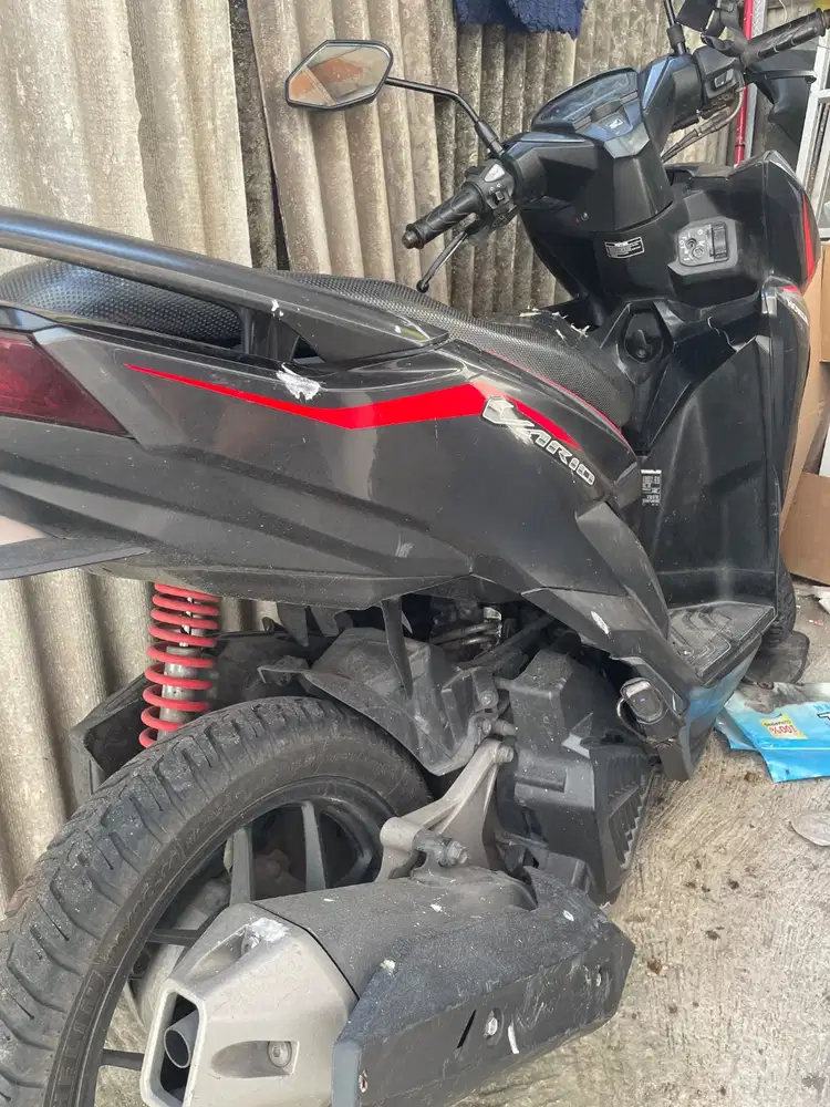 VARIO 125 LED 2018 PRIBADI