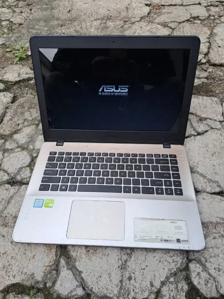 Asus A442UF Core I5 gen 8 nvidia MX130 Ram 8gb SSD 256 Hdd 1Tb NETT
