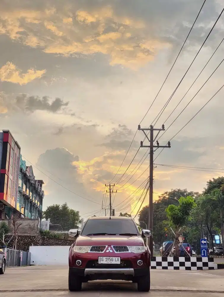 Pajero Sport 2.5 Dakar AT 2011