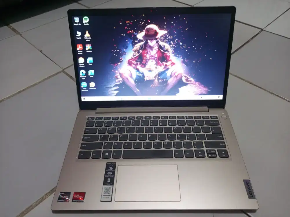 LENOVO IDEAPAD SLIM 1 AMD RYZEN 3 7320U