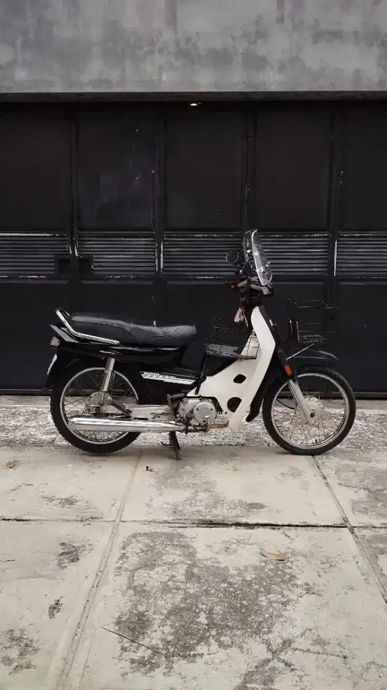 Astrea surat surat lengkap tahun 2002