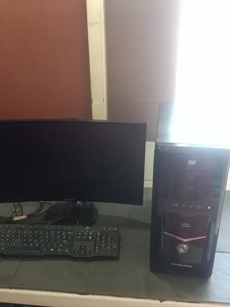 Komputer set lengkap