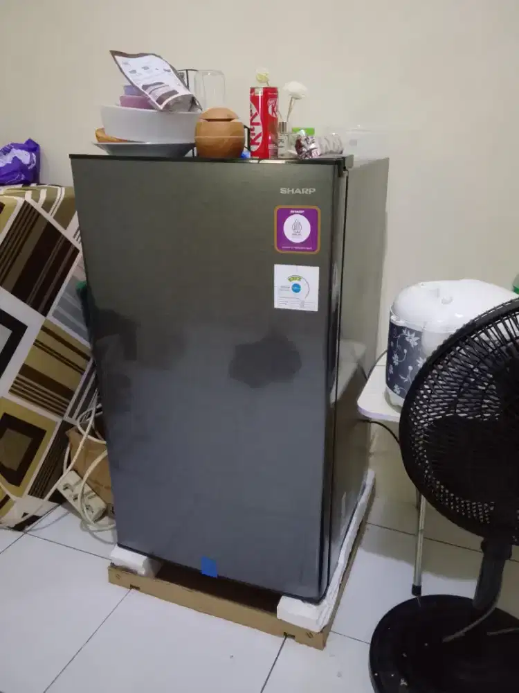 JUAL KULKAS Baru 1 bulan beli
