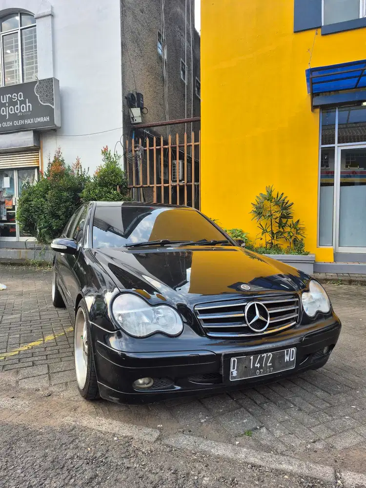 Mercedes-Benz C180 2001 Bensin