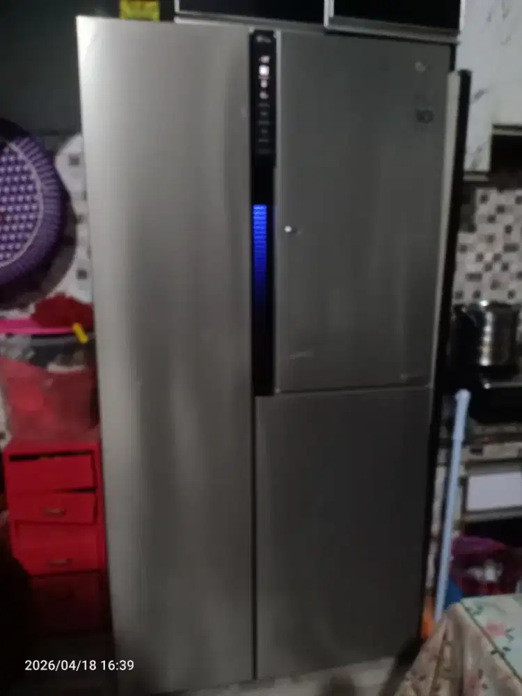 KULKAS LG SIDE BY SIDE 2 PINTU