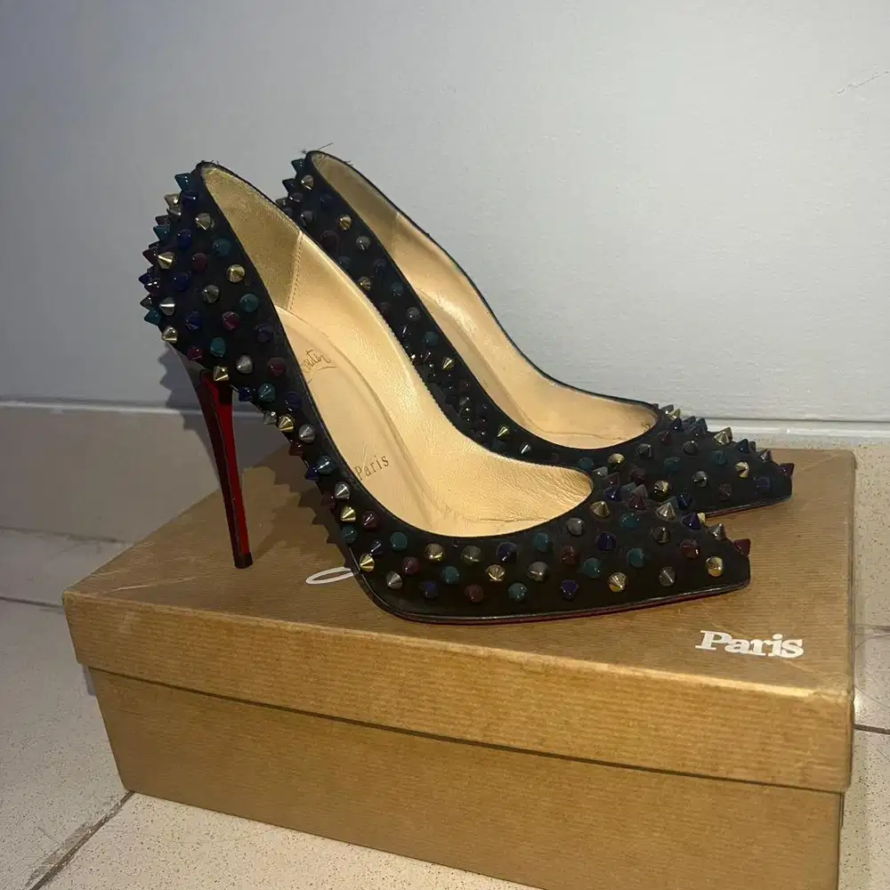 christian Louboutin Heels spike sz 36,5