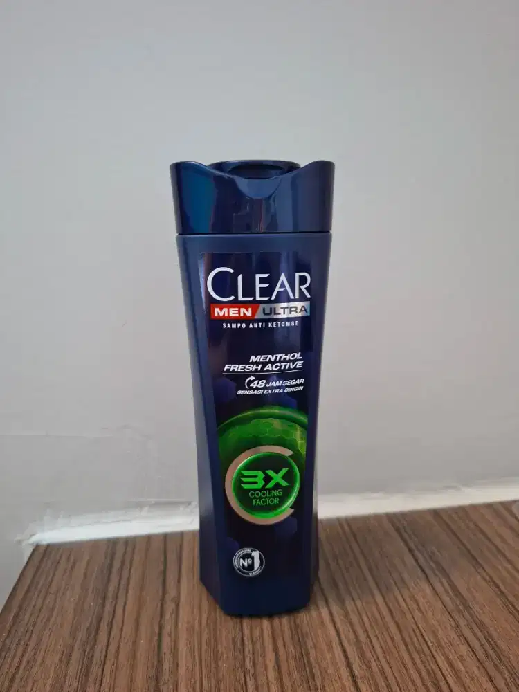 HARGA PROMO: Shampo Clear Men (300ml)