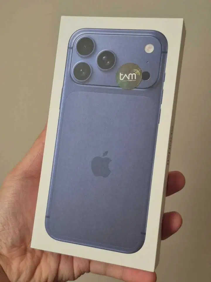 WTS iPhone 17 Pro Max 1TB Deep Blue