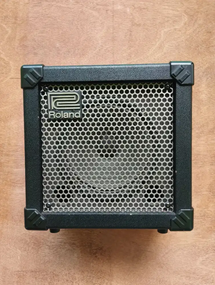 Ampli Gitar Roland Cube 15X