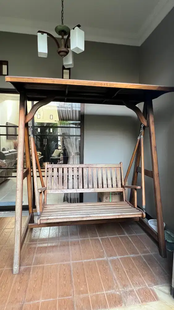 Ayunan kayu jati preloved