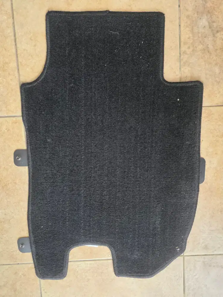 Dijual Karpet original ex Honda HRV 2021