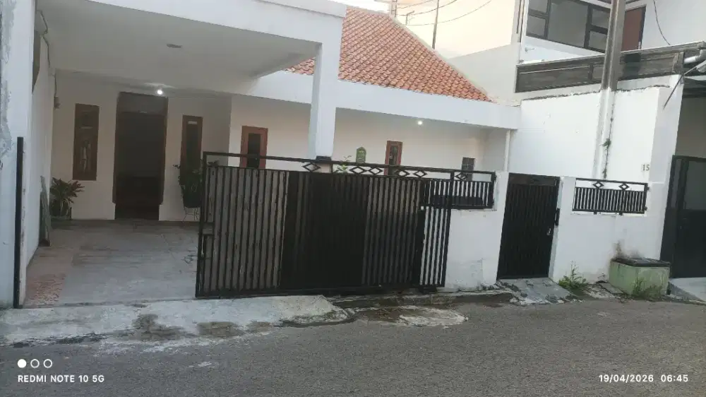 jual rumah 1lantai atap ful baja ringan lokasi nyaman tengah kota