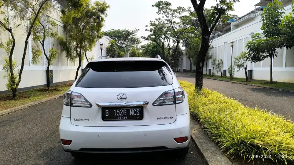 Jual mobil pribadi nama sendiri