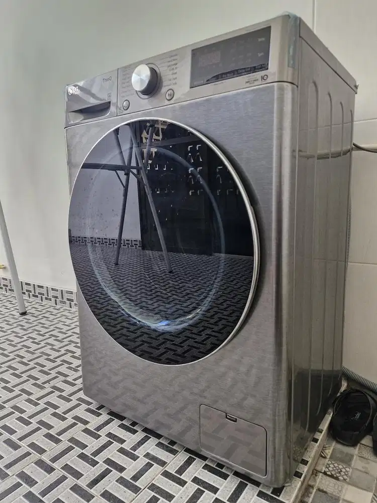 Mesin Cuci LG Pintu Depan 8,5kg