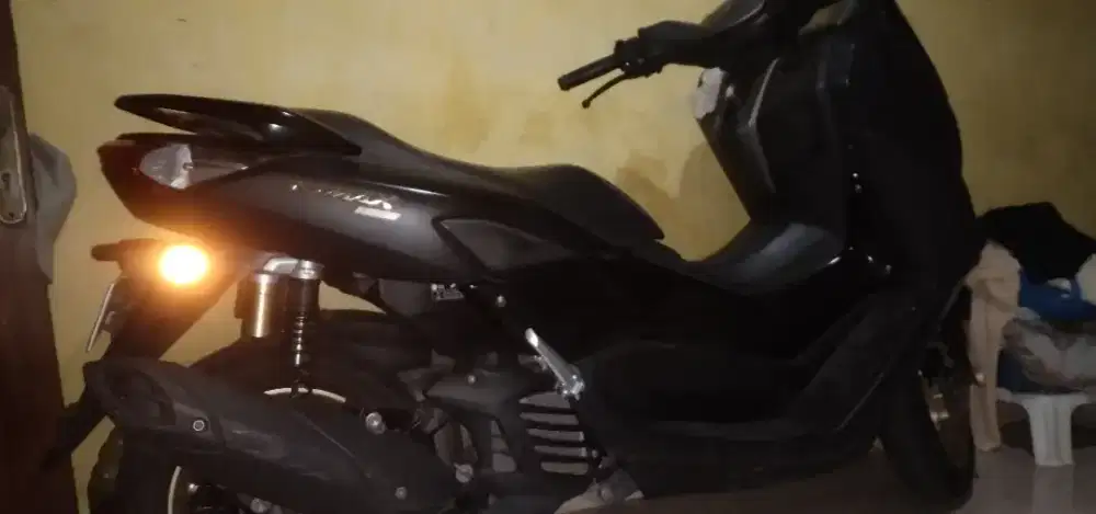 Jual cepat Yamaha nmax th 2020 warna hitam atas nama sendiri