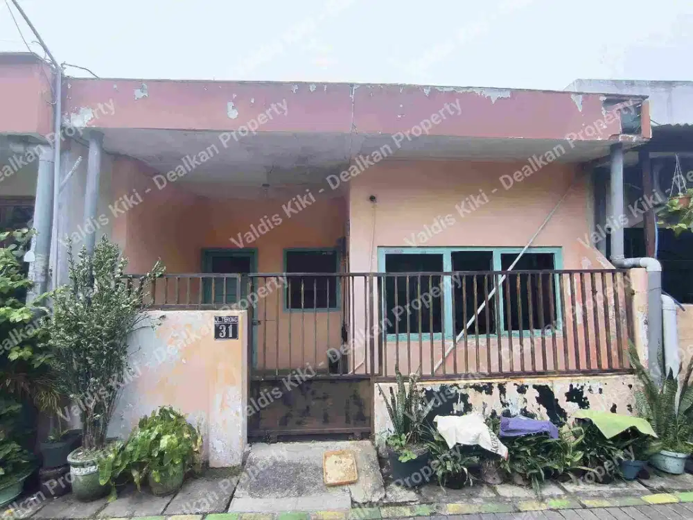 RUMAH STRATEGIS DI TAMBAKSARI PUSAT KOTA SURABAYA