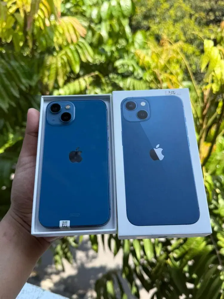 IPHONE 13 256GB IBOX SECOND ORIGINAL - GRADE A -  FULLSET BERGARANSI
