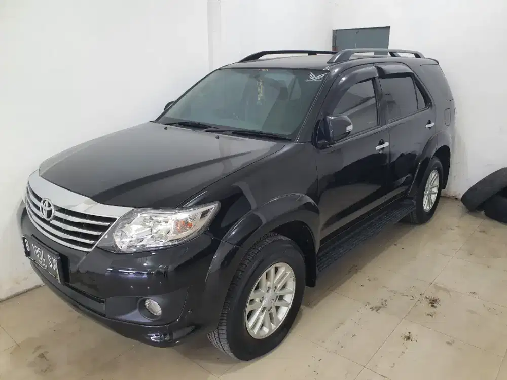 FORTUNER 2.5G MT 2012 (KM.37RB)