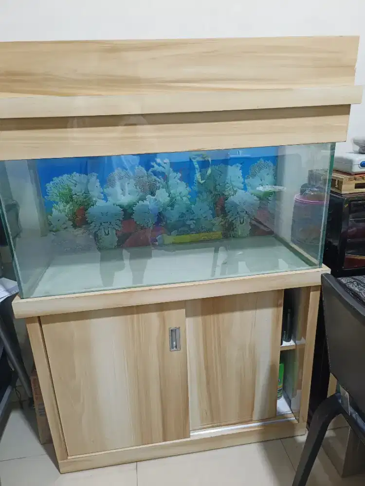 JUAL AQUARIUM PLUS KABINET LEMARI