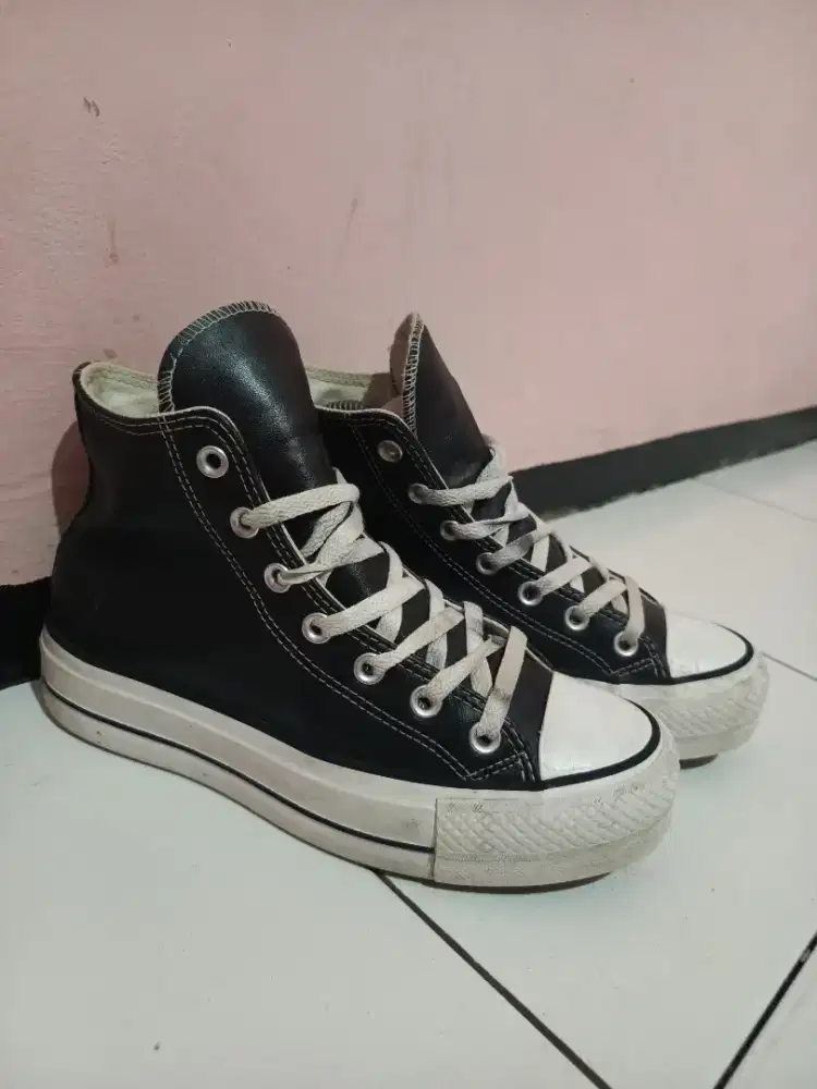 Converse CTAS hi lift platform leather black white