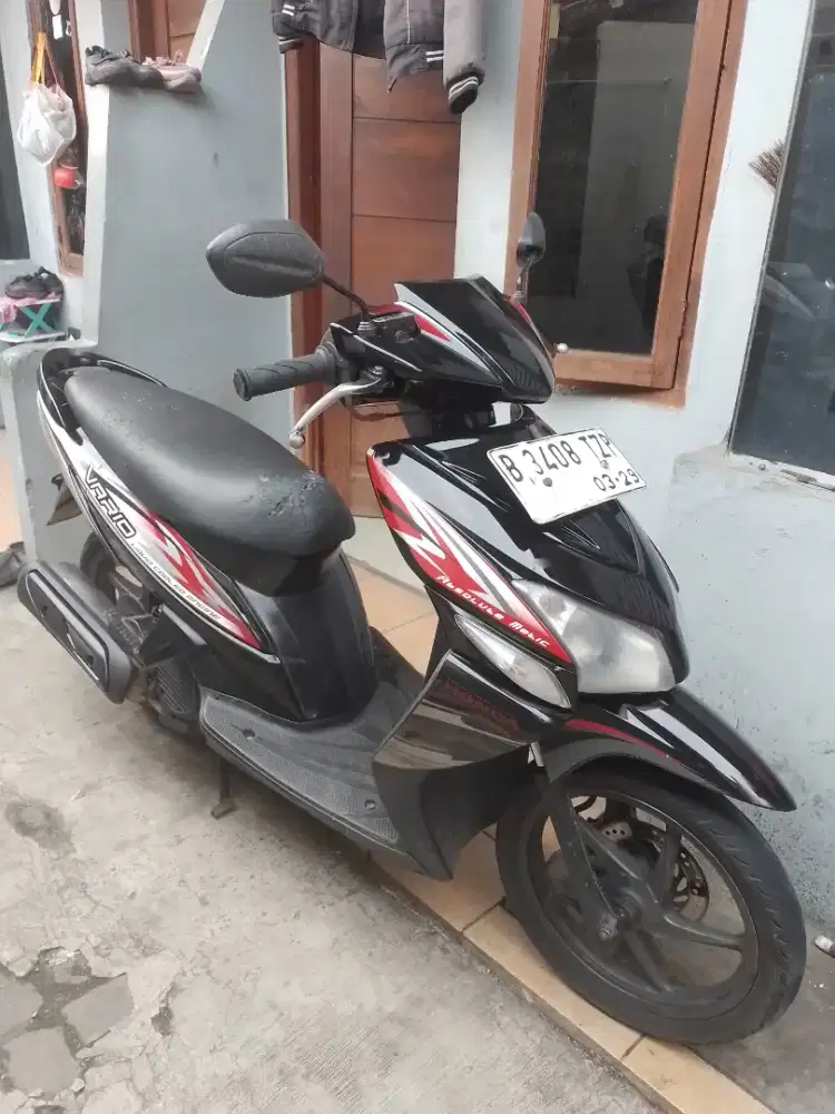 Honda vario karbu 110cc th 2014 pajak hidup
