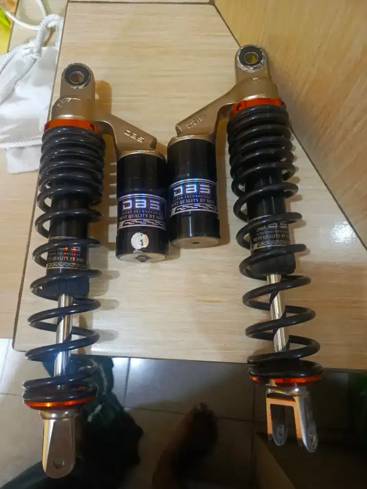 Shock nmax old mrek DBS BEKAS...