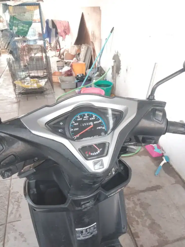 Bismillavirrohmaanirrohim dijual honda beat hitam 110 cc tahun 2016