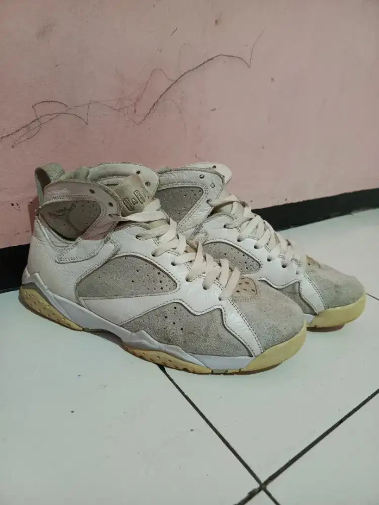 Air Jordan 7 Retro Pure Platinum