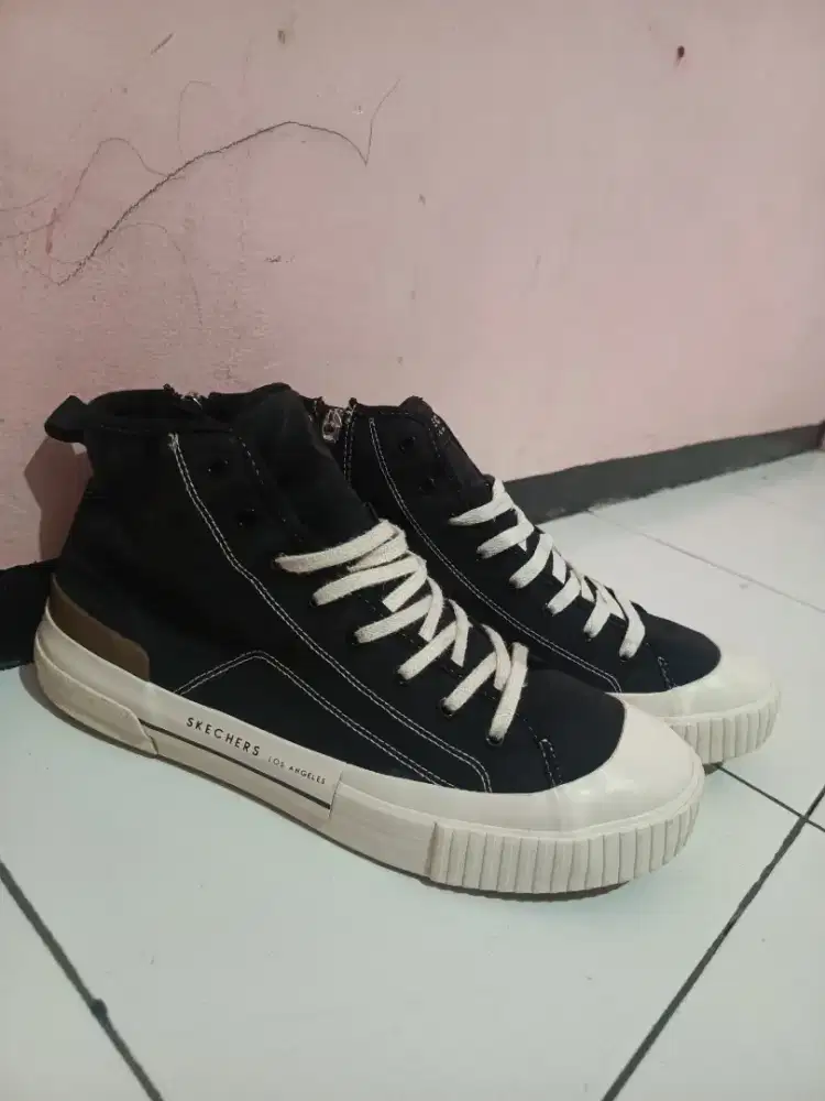 Skechers new moon Los Angeles high top black white