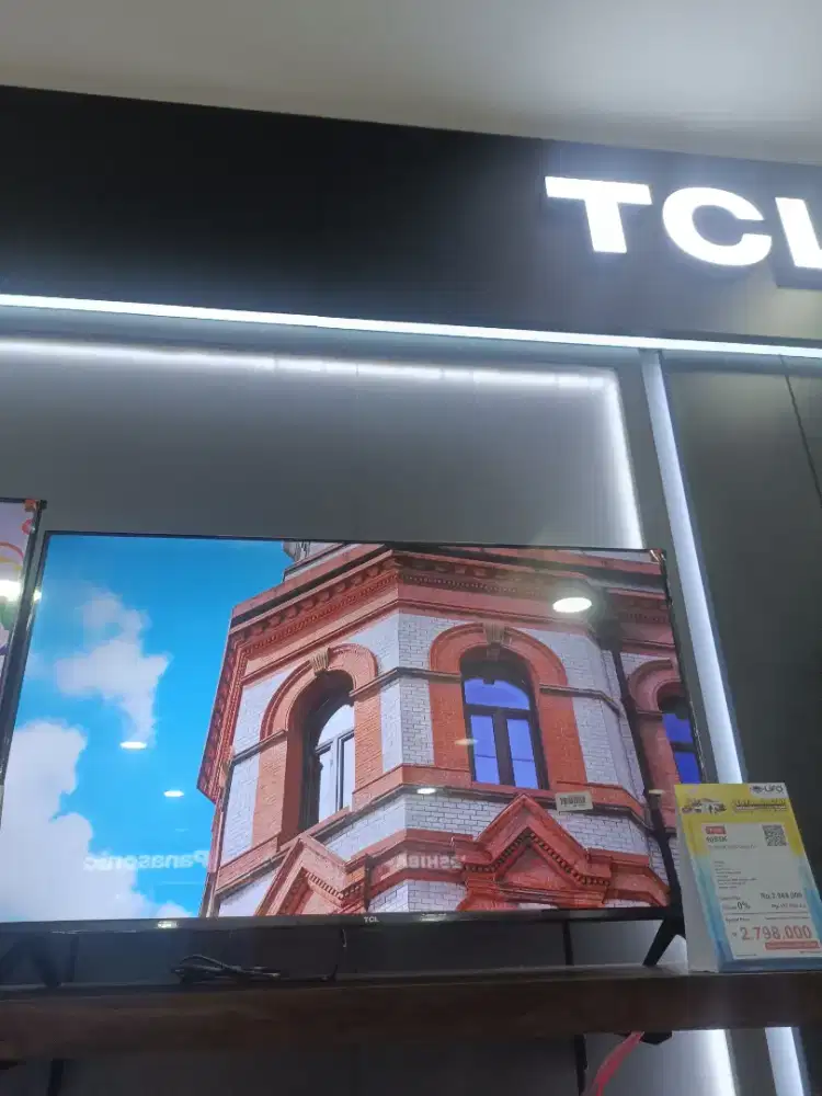 TV LED TCL 40INC QLED KREDIT