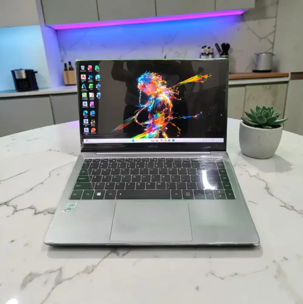 Laptop INFINIX Core i7 RAM 8Gb SSD 512Gb Body SLIM