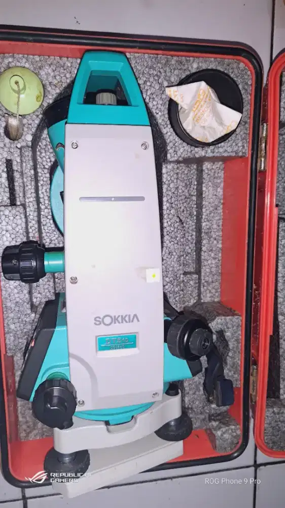 THEODOLITE -alat survei sokkia