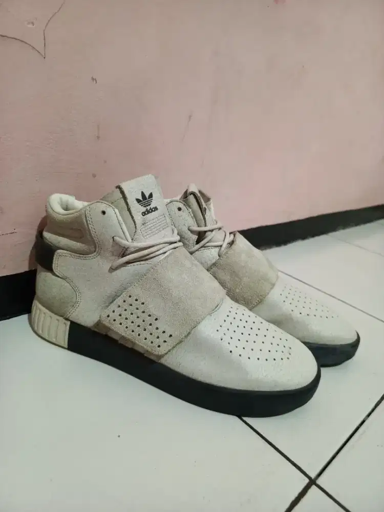 Adidas Tubular Invader Strap Core White Black