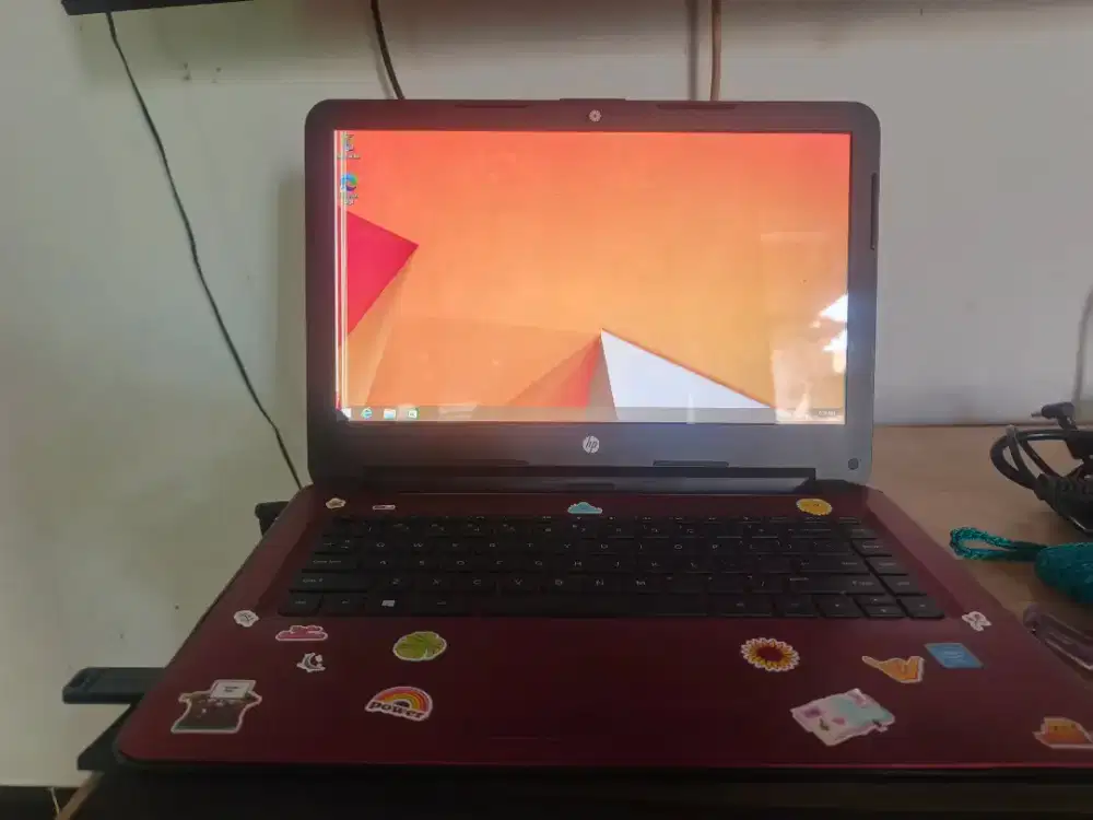 Laptop hp celeron n3050 ram 8gb