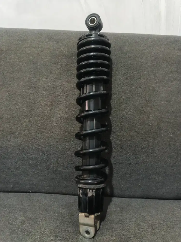 Shock Belakang Ori Bawaan Motor Vario 160