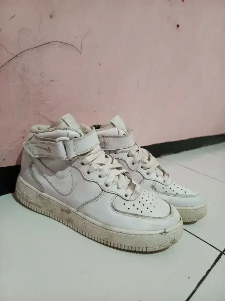 Nike AF1 mid 07 triple white