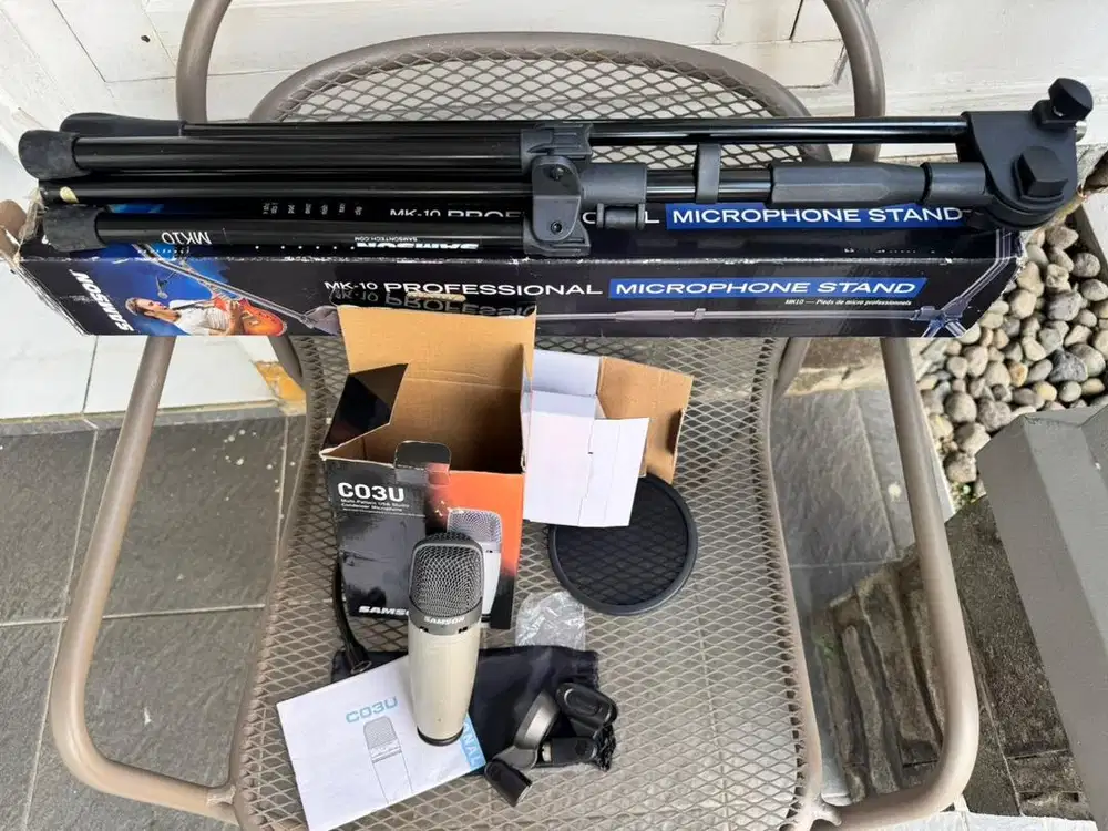 Dijual microphone samson CO3U dan microphone stand samson mk-10