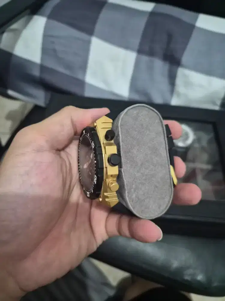 Jam tangan pria guess & fossil