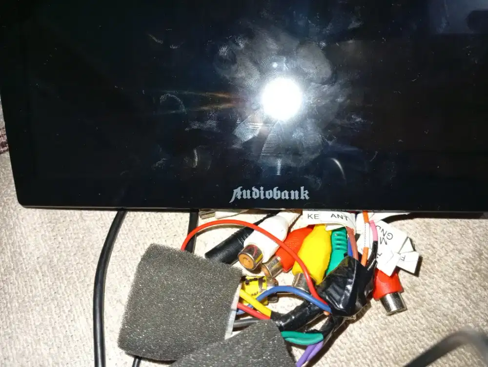 Lcd mobil audio mobil speaker mobil